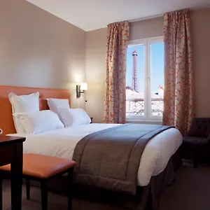 Le Relais Saint Charles 3* Paříž