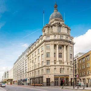 3* Отель Travelodge Road