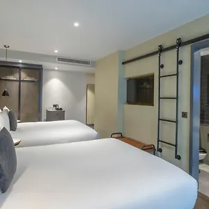 Hotel Clayton Of, Londýn